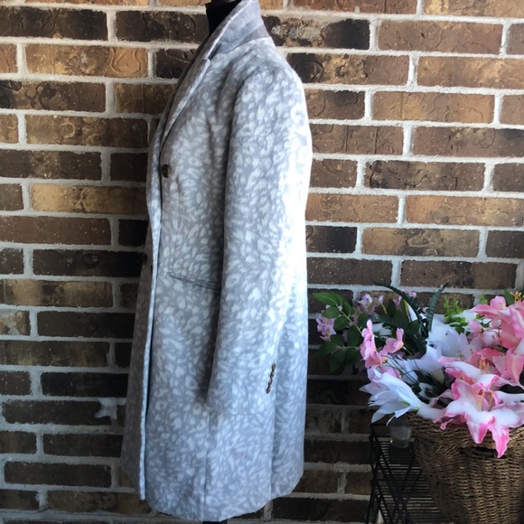 ANN TAYLOR $258 GRAY ANIMAL PRINT CHESTERFIELD COAT - Picture 7 of 15